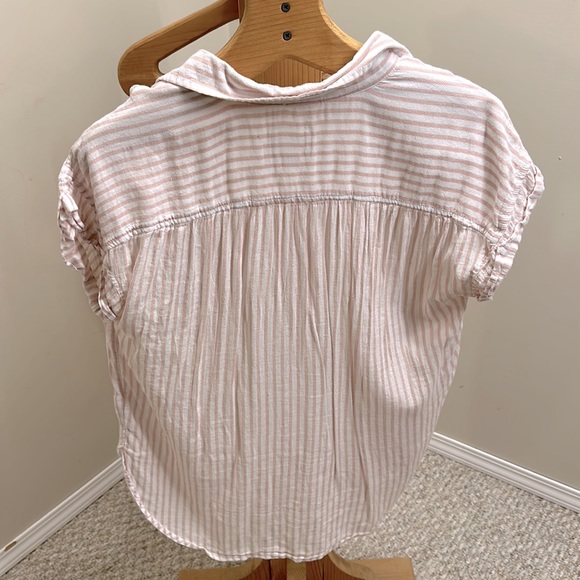 American Eagle outfitters, striped light, rose, and white size medium button up - Picture 6 of 11